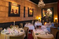 Le Riad Monceau - อ่างจากุชชี่