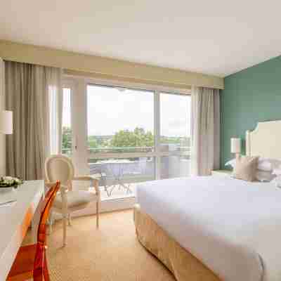 Best Western Plus le Roi Arthur Hotel et Spa Rooms