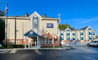 Microtel Inn & Suites by Wyndham Charlotte/Northlake Các khách sạn ở Charlotte