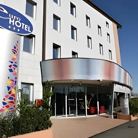 Euro Hotel