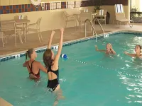 Hampton Inn Clinton - Swimmingpools