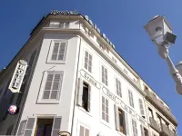 Grand hotel de la Gare Toulon – Boutique Hôtel Hotels near Le Port de Toulon