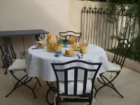 Les Roses de Montherlant - Homestays