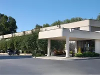 Super 8 by Wyndham Logansport Hotels in Clay Township