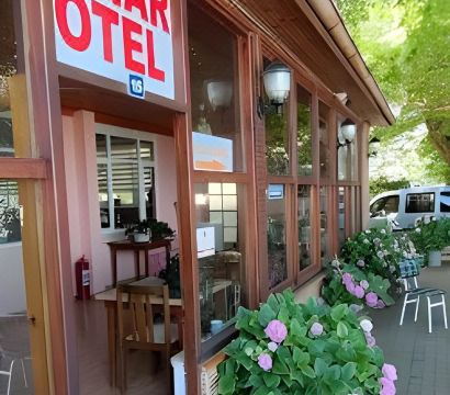 피나르 호텔 로비