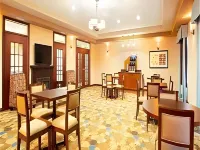Pike Inn le Roy - Bloomington Southeast Area Hotéis em McLean County