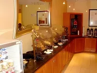 休斯頓卡蒂米爾斯萬豪SpringHill飯店 - 早餐