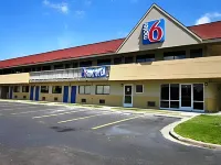 Motel 6 Overland Park, KS - Wifi
