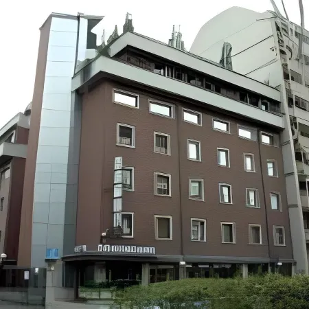 Hotel Domenichino Отели рядом с достопримечательностью «Улица Виа-Савона»