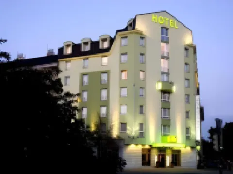Plaza Boutique Hotel - Czech Leading Hotels Hotels near Prague 8