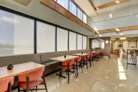 Drury Inn & Suites Marion - breakfast