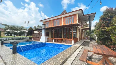Villa Cempaka Pangalengan Hotels in Pangalengan