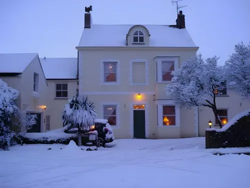 Watermead House Hotel a Chard