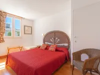 Boulevard Louis Blanc - 2-Star