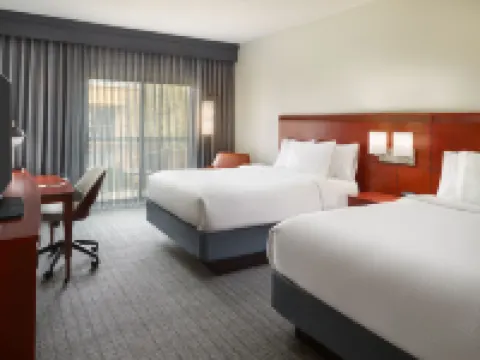 Courtyard Charlottesville Hotels in Rio