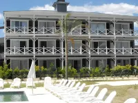 Howard Johnson by Wyndham Carilo Convention Center Hotels in Карило