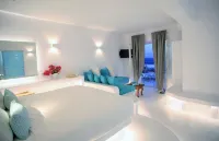 Mykonos Moussa