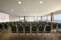 La Quinta by Wyndham Giresun - bar