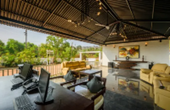 White Wood Resort by Stone Wood Hotels