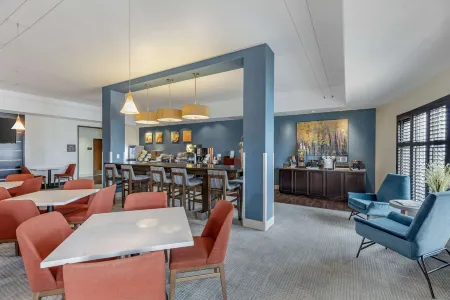 Comfort Inn & Suites Brighton Denver NE Medical Center