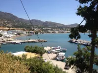 Spacious Apartment, Garden View & Partial Seaview.