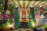 Arnna Hotel - Goregaon 오베로이 쇼핑 몰 주변 호텔