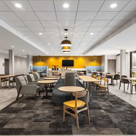 Home2 Suites by Hilton Indianapolis North at Intech Park