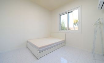 Gyeongju Magpie Pool Villa