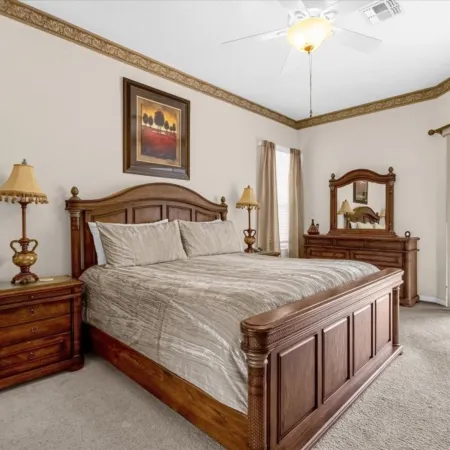 4 Bedroom Budget Home with Private Pool