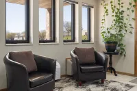 Super 8 by Wyndham Humboldt