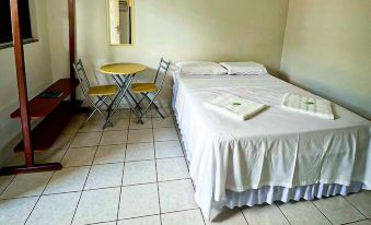 Nunes Hotel