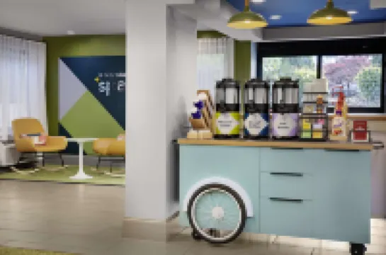 Spark by Hilton Atlanta Cumberland Ballpark