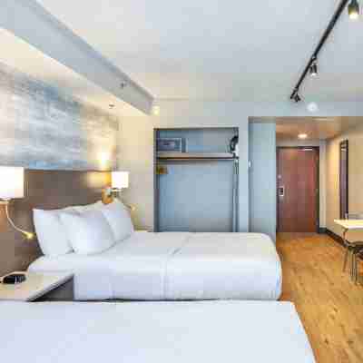 Quality Inn & Suites Rooms