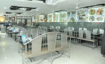 Hotel Tanwani