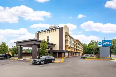 Best Western Plus Laurel Отели в г. 