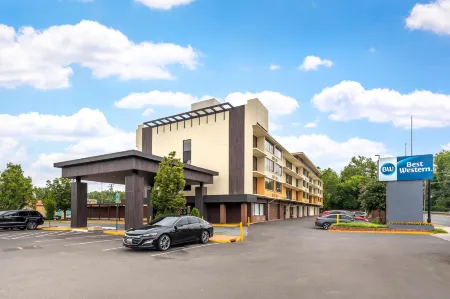 Best Western Laurel Отели в г. Лорел