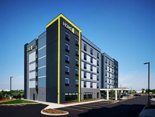 Home2 Suites by Hilton Brantford, on Hotels in Brantford