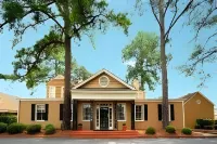 Merry Acres Inn