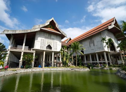 吉隆坡瓦爾亞飯店