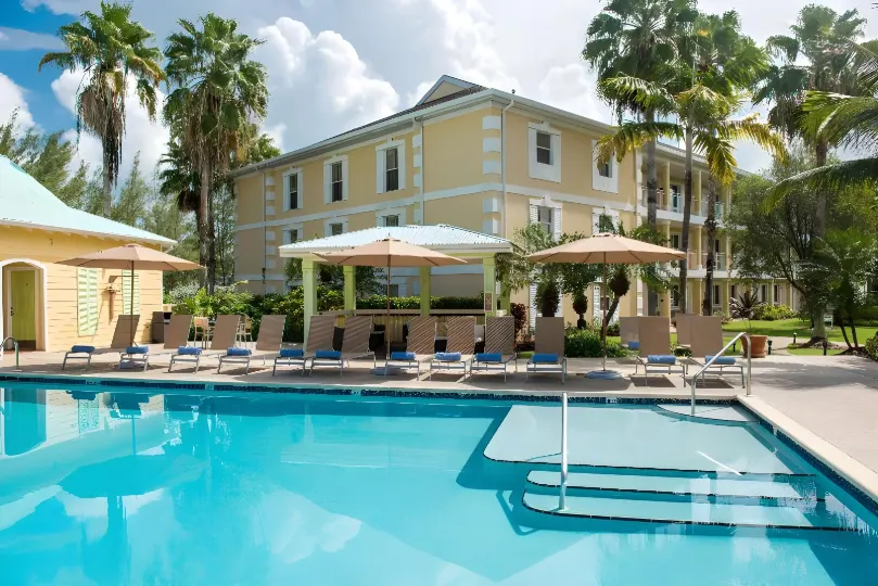 Sunshine Suites Resort