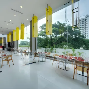Keys Select by Lemon Tree Hotels, Kochi