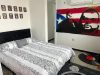 Music 1 Bedroom with Pool,Parking Near Airport