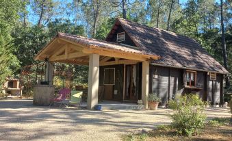 The Chalet VertVentoux - Charming Wooden Chalet for a Cozy and Relaxing Getaway