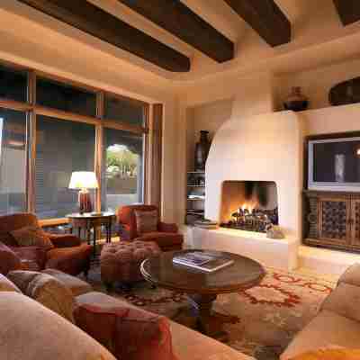 Boulders Resort & Spa Scottsdale, Curio Collection by Hilton Rooms