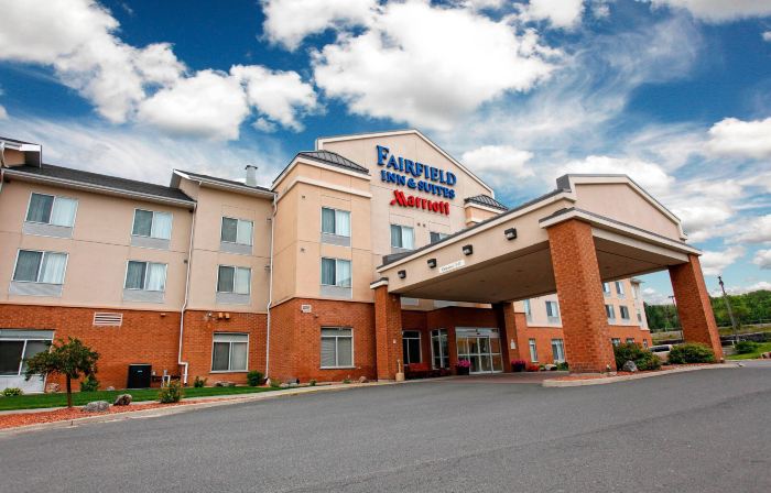 Fairfield Inn & Suites Sudbury