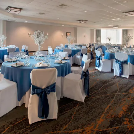 Four Points by Sheraton Philadelphia Northeast
