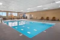 Spark by Hilton Stevensville - de playa