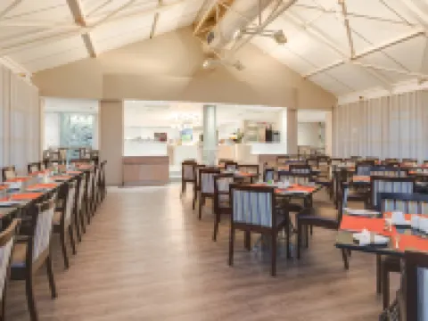 Protea Hotel Karridene Beach Hotels in Kingsburgh