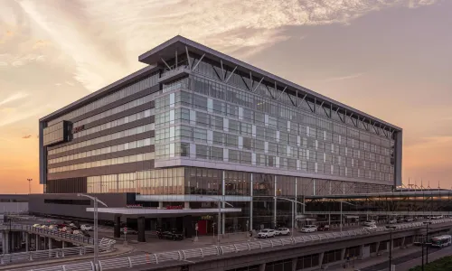Montreal Airport Marriott in-Terminal Hotel