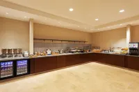 SpringHill Suites Paso Robles Atascadero - breakfast